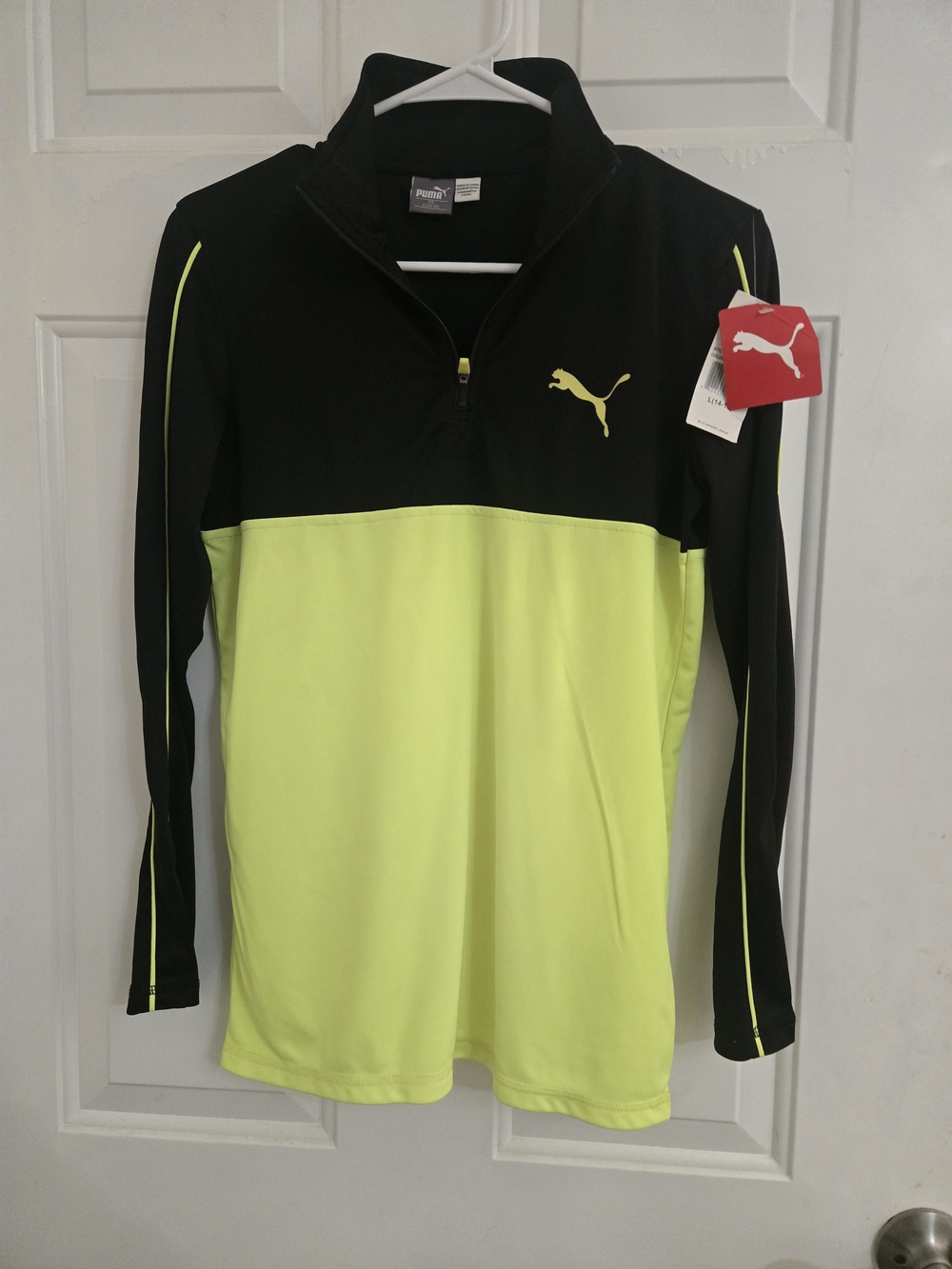 Puma Black & Neon Yellow Quarter-Zip Pullover Size Boy Large